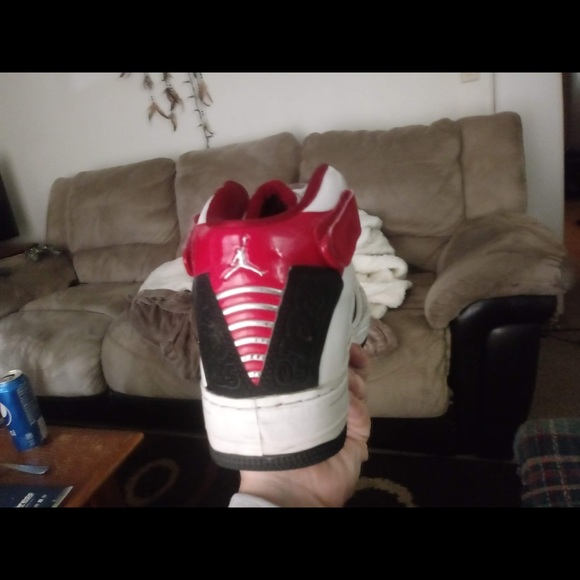 Retro Jordan’s - Picture 3 of 3